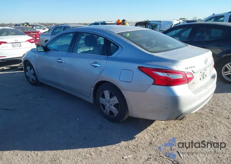 2016 Nissan Altima 2.5/2.5 S/2.5 Sl/2.5 Sr/2.5 Sv из США, поврежденный, VIN 1N4AL3AP6GC244646